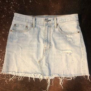 Levi’s Denim Skirt